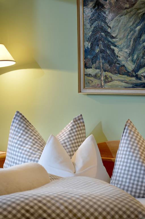 Landhaus Kumbichl Mayrhofen Room photo