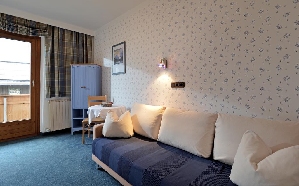 Landhaus Kumbichl Mayrhofen Room photo